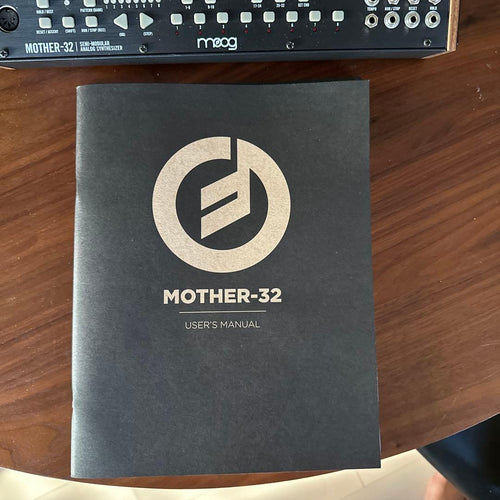 Moog Modular Synthesizers Mother-32 &Dfam