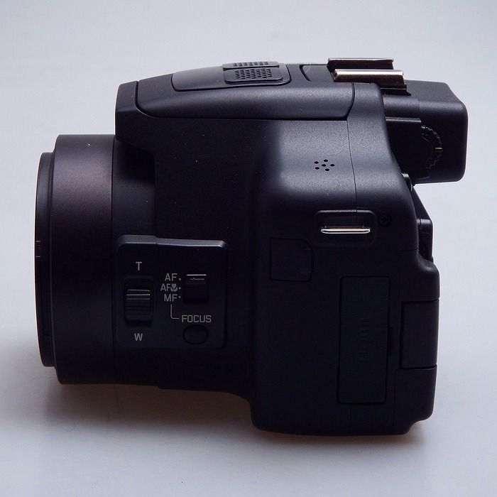 Leica Compact Digital Camera V-Lux3 18160