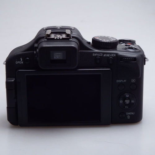 Leica Compact Digital Camera V-Lux3 18160