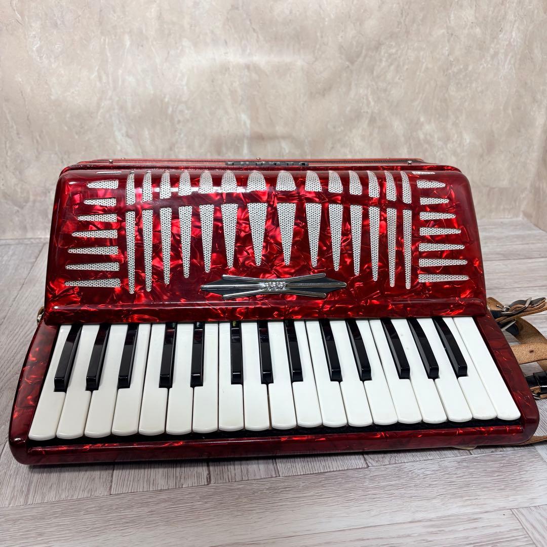 Yamaha Accordion Ya-21 32 21