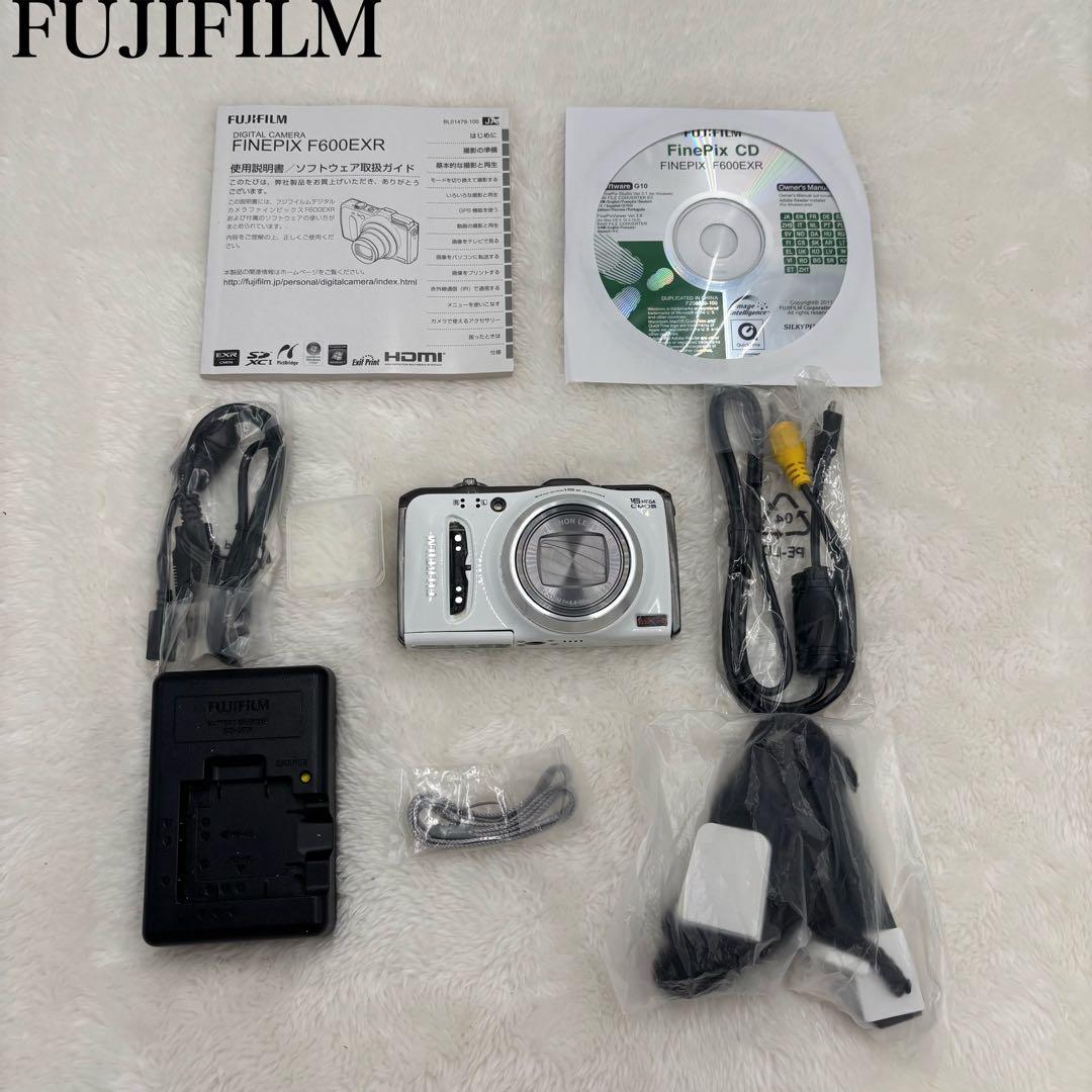 Compact Digital Cameras Fujifilm Finepix F600Exr