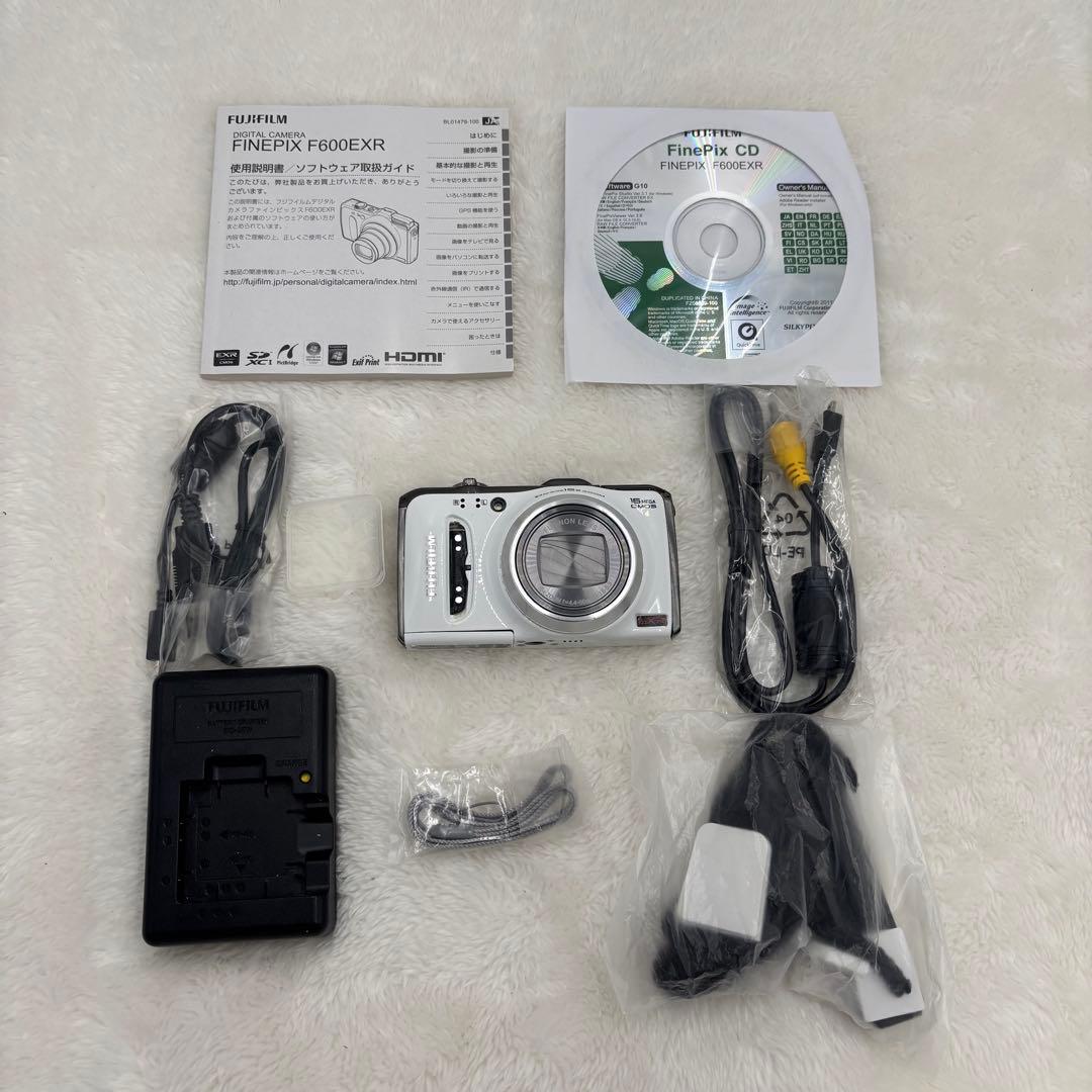 Compact Digital Cameras Fujifilm Finepix F600Exr