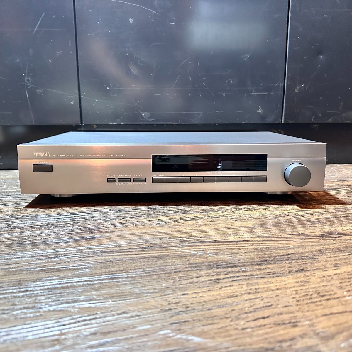 Yamaha Radio Tuner Tx-480 Natural Sound Am/Fm Stereo Fm/Am Silver Black