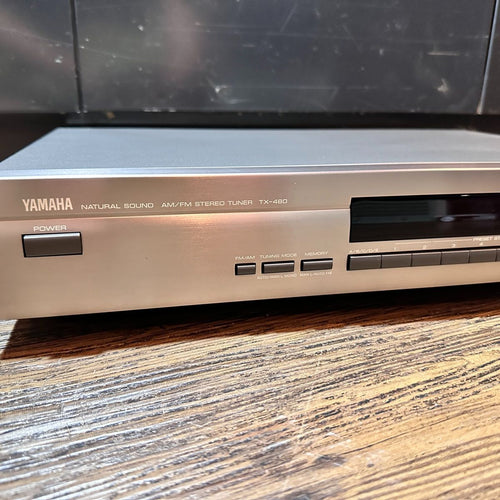 Yamaha Radio Tuner Tx-480 Natural Sound Am/Fm Stereo Fm/Am Silver Black