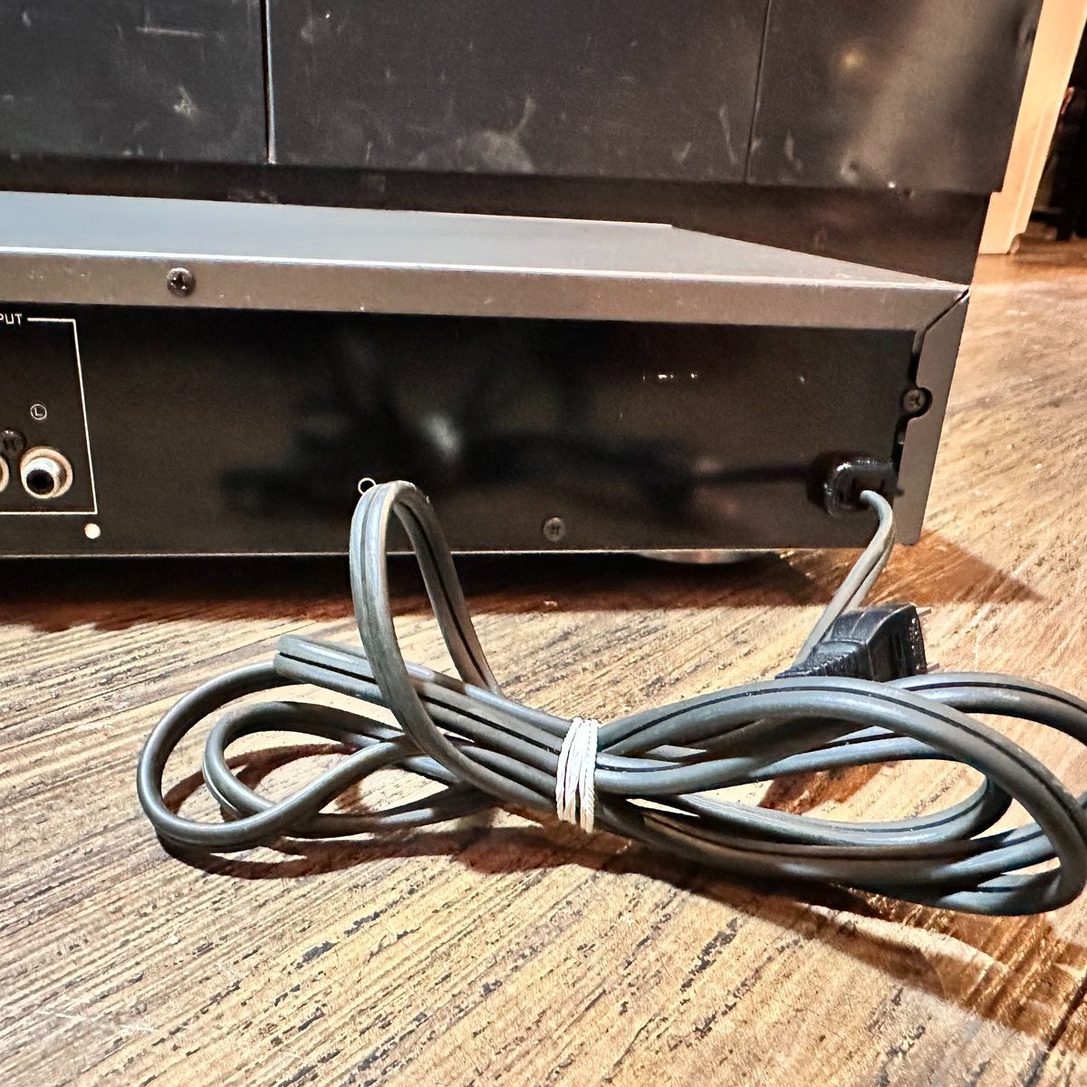 Yamaha Radio Tuner Tx-480 Natural Sound Am/Fm Stereo Fm/Am Silver Black