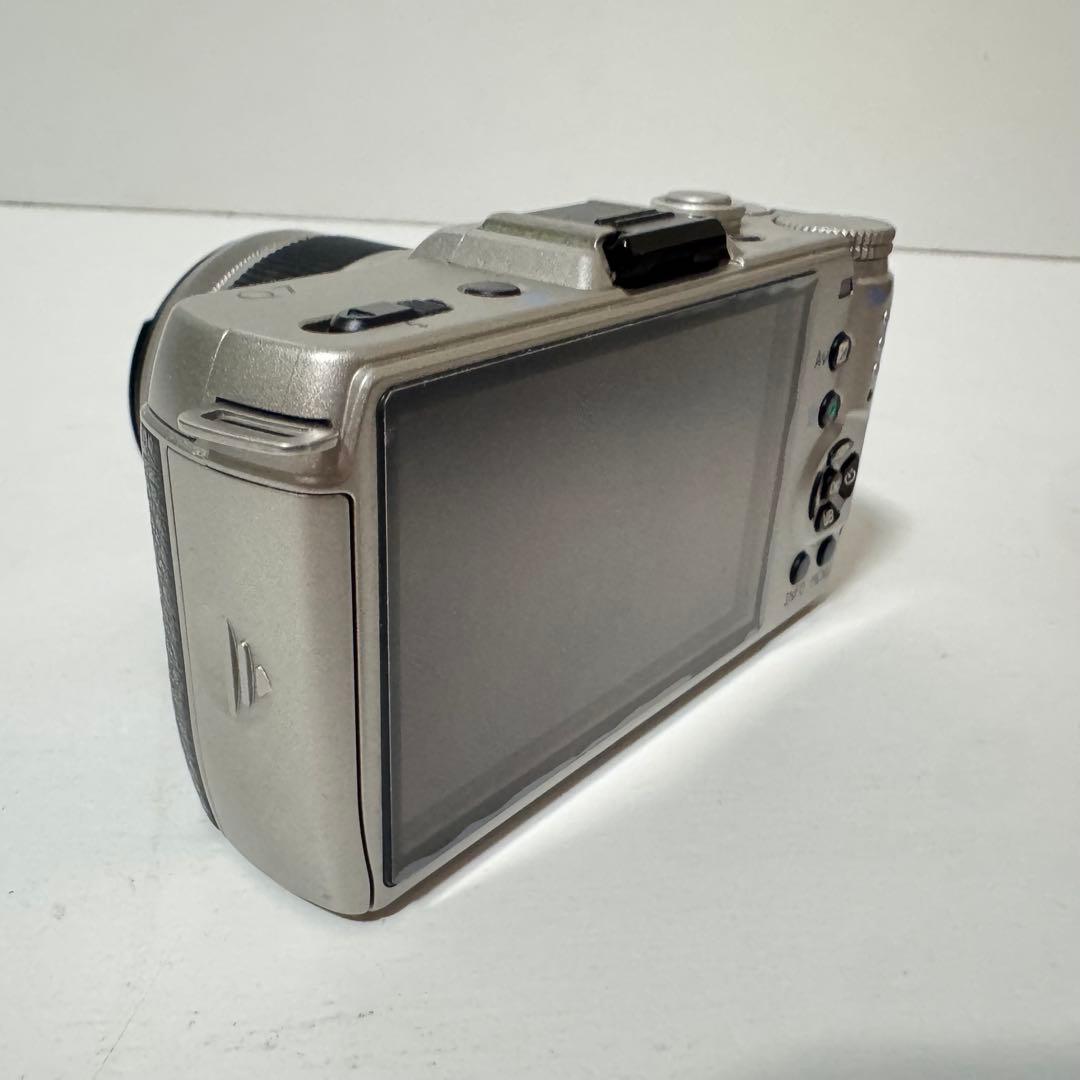 Pentax Mirrorless Interchangeable Lens Cameras Q7