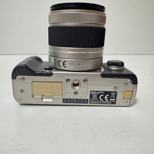 Pentax Mirrorless Interchangeable Lens Cameras Q7