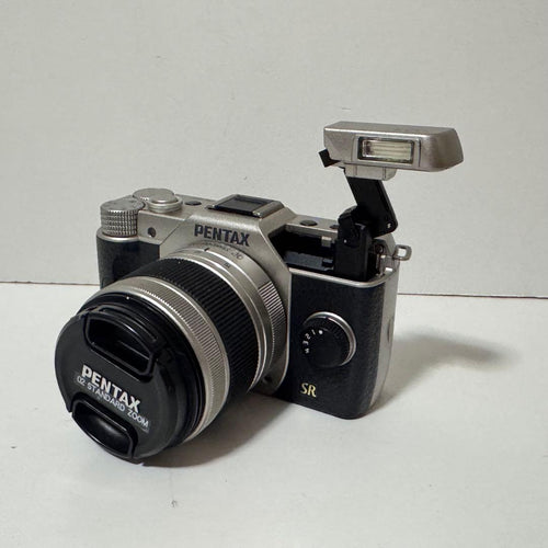 Pentax Mirrorless Interchangeable Lens Cameras Q7