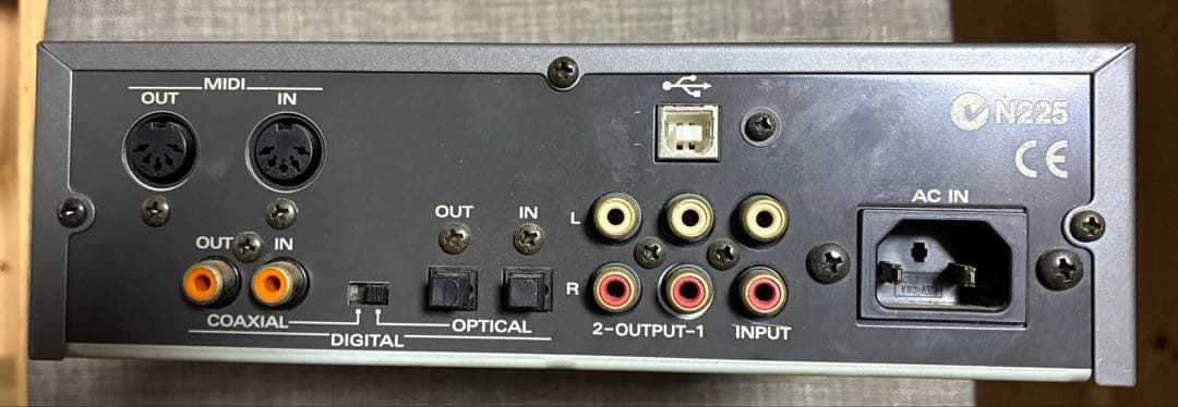 Hardware Instruments Sc-D70 Roland