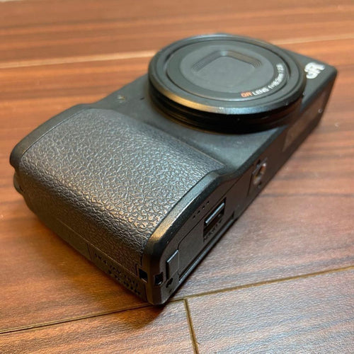 Ricoh Compact Digital Cameras Gr 4933