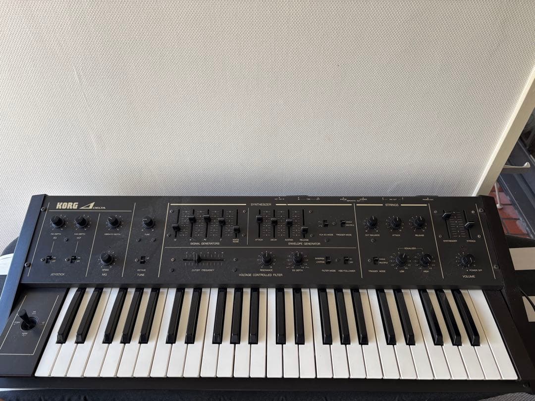 Korg Analog Synthesizer Delta Dl-50 37