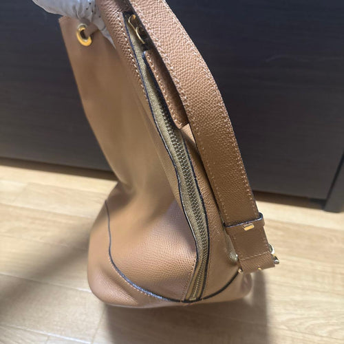 Celine Shoulder Bags