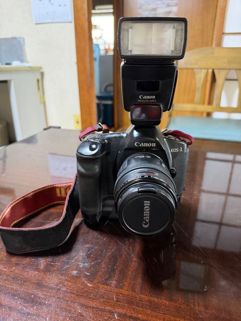Canon Slr Cameras (Film) Eos-1