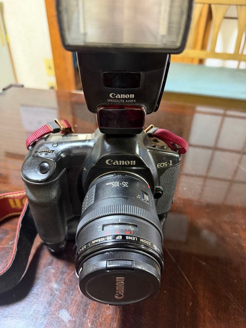 Canon Slr Cameras (Film) Eos-1