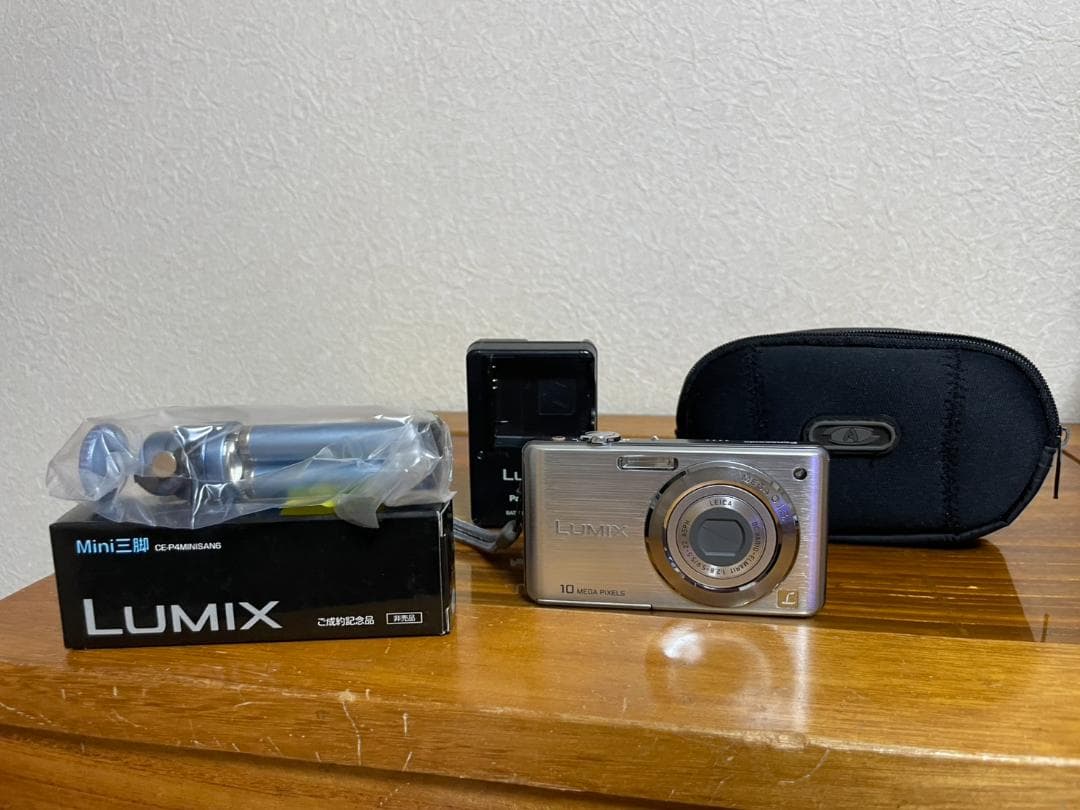 Panasonic Compact Digital Camera Lumix Dmc-Fs7