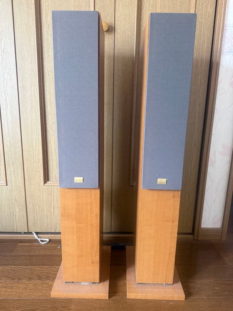 Onkyo Surround Speakers, Rear Soundbars Dr-2000 D-105F
