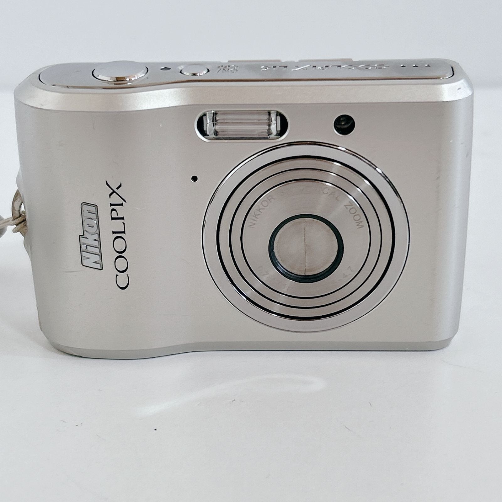 Nikon Compact Digital Camera Coolpix L16 Sd Arcanra1505