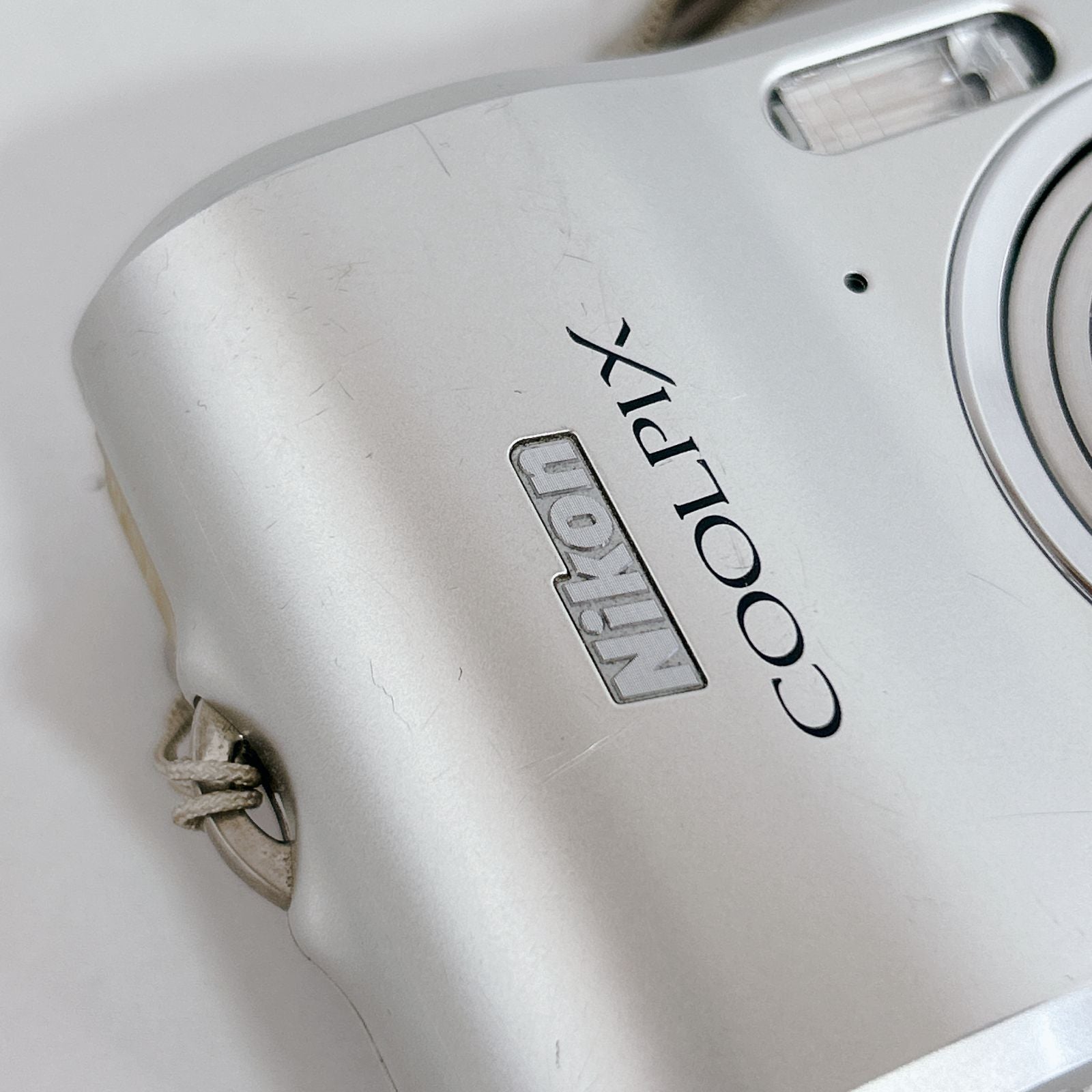 Nikon Compact Digital Camera Coolpix L16 Sd Arcanra1505