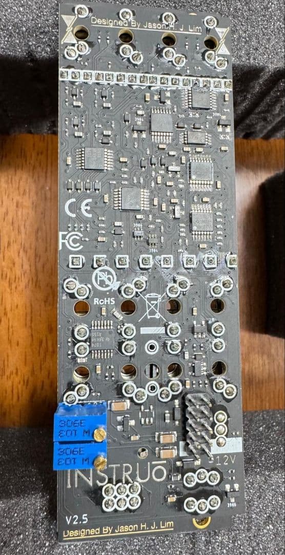 Modular Synthesizers Instruo C Is