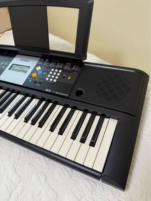 Yamaha Keyboards Digital Pianos
