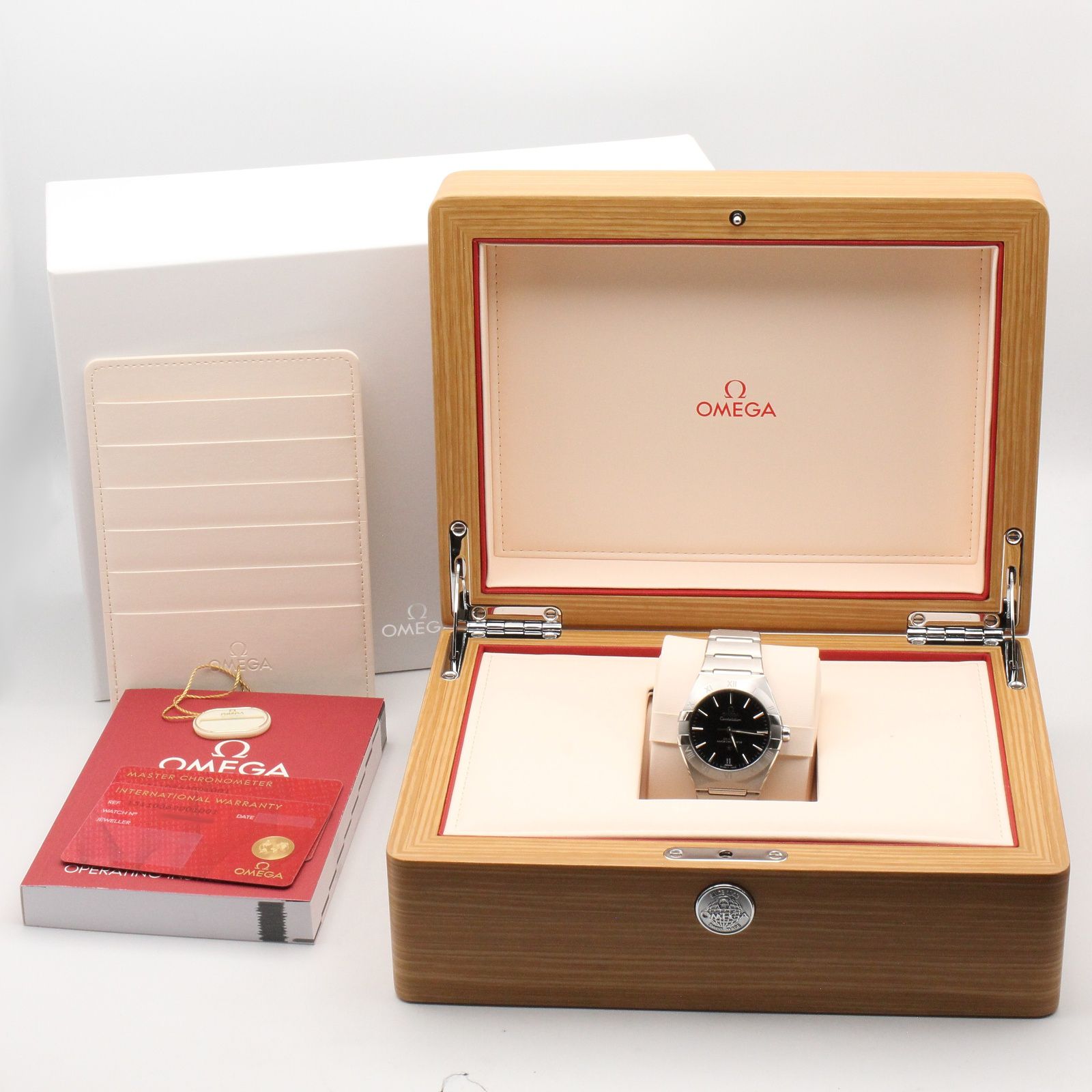 Omega Others 131.10.36.20.01.001