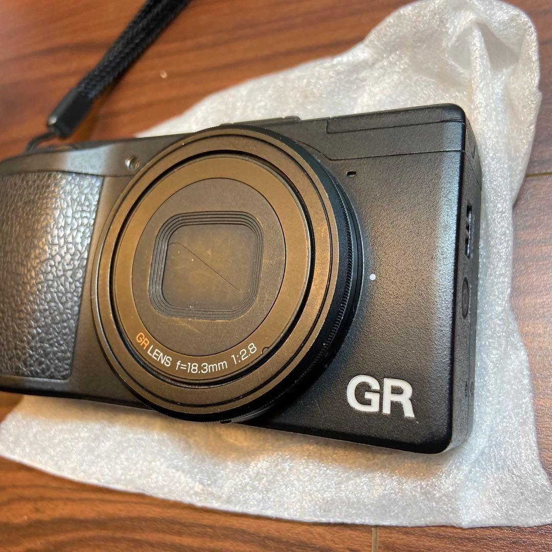 Ricoh Compact Digital Cameras Gr 4934