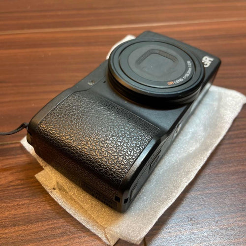 Ricoh Compact Digital Cameras Gr 4934