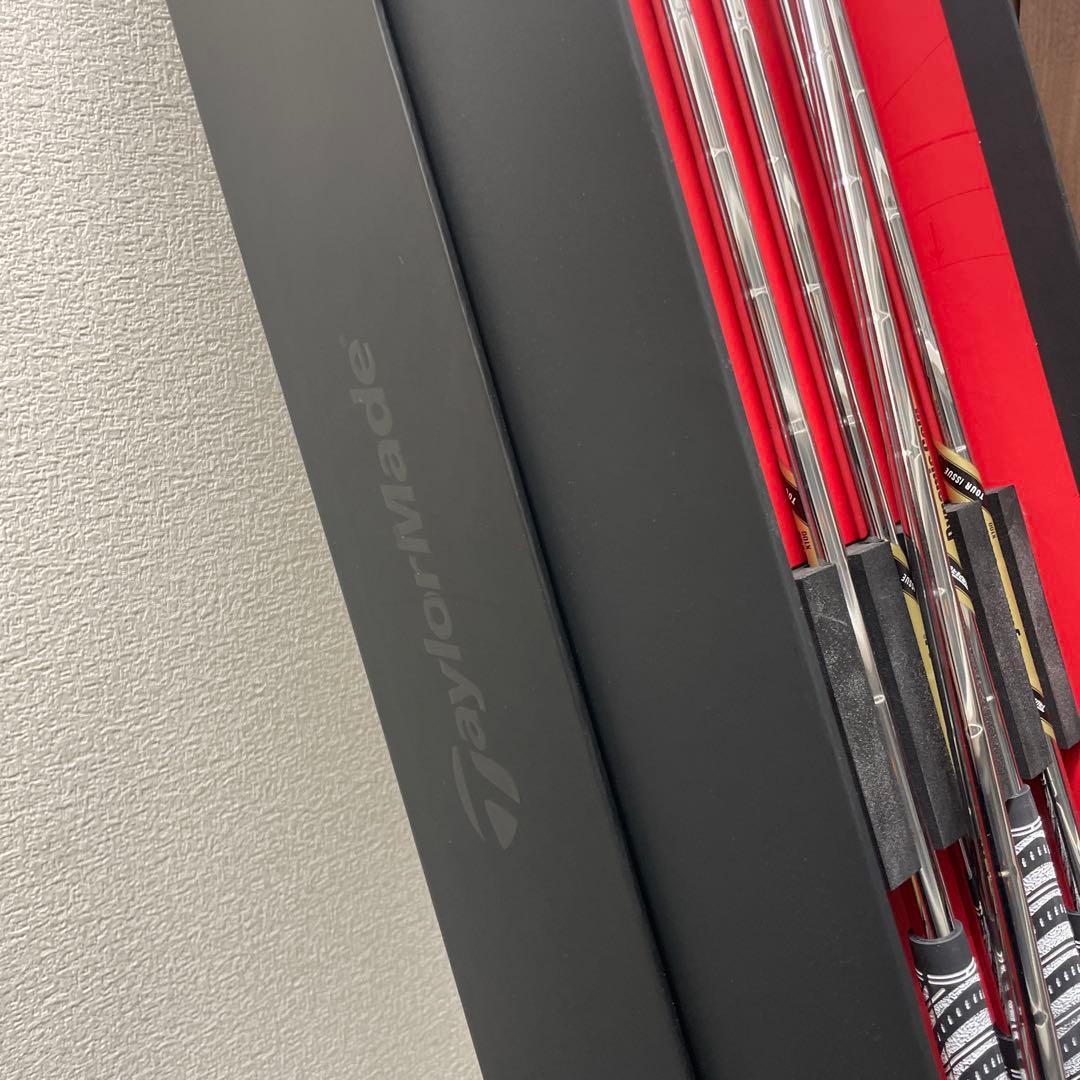 Taylormade Iron Set P 7Tw X100