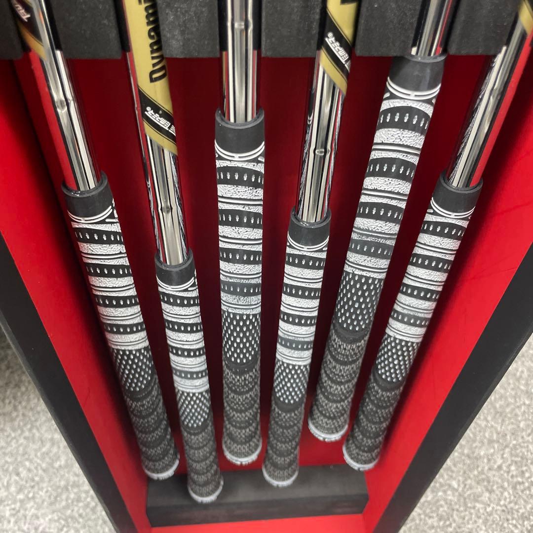 Taylormade Iron Set P 7Tw X100