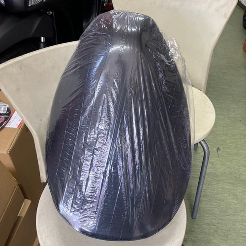 Yamaha Seats 5Au-04196