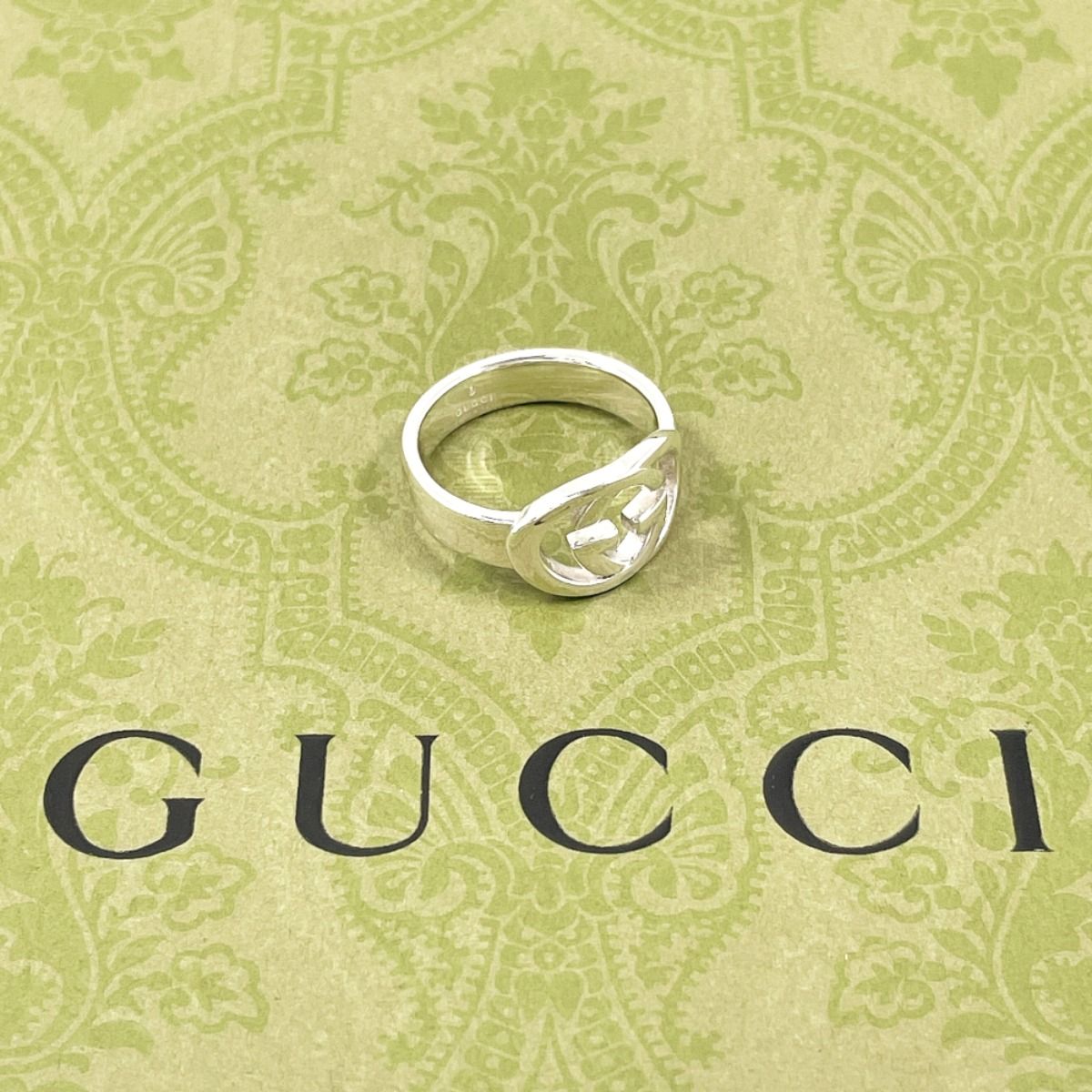 Gucci Ring G