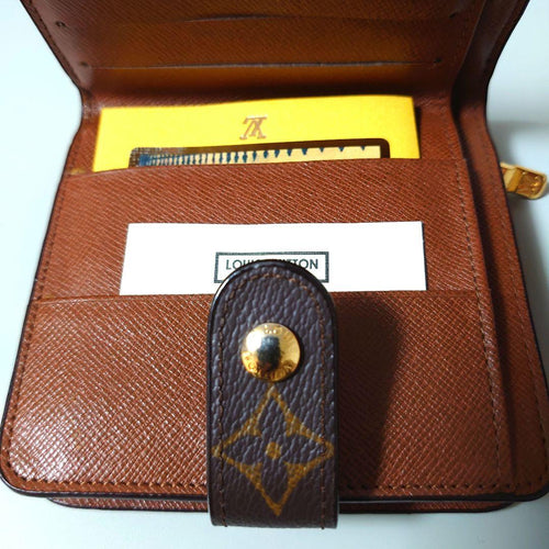 Louis Vuitton Bifold Wallets