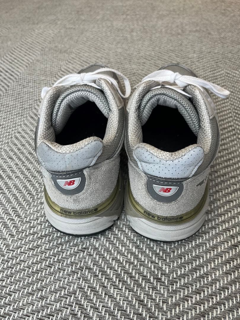 New Balance Sneakers 990V4
