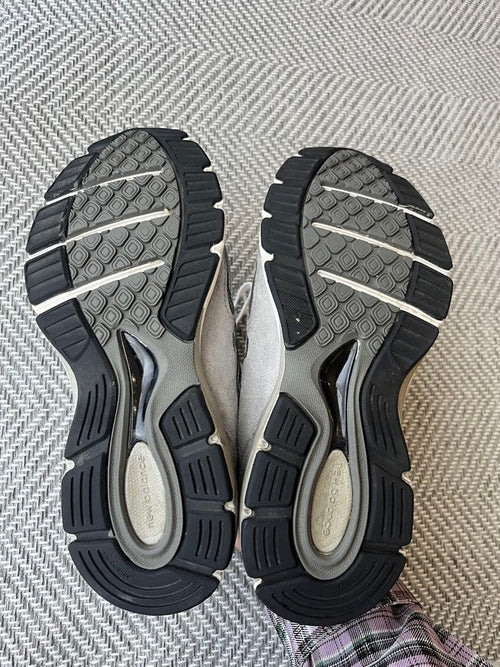 New Balance Sneakers 990V4