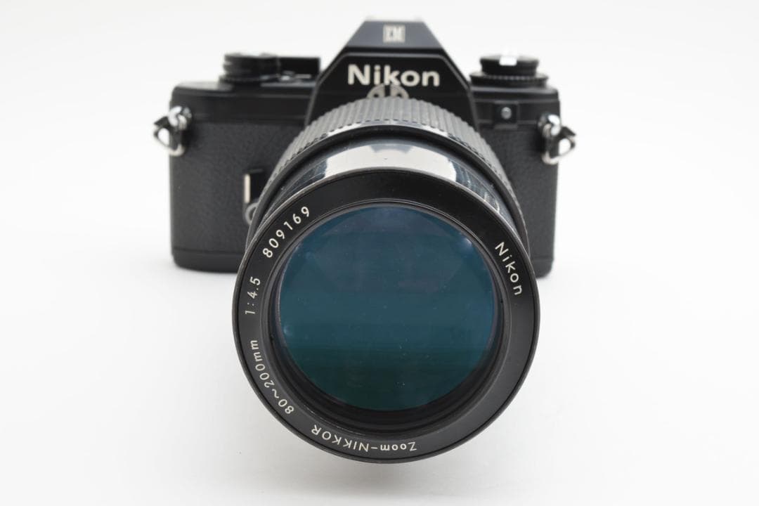 Nikon Slr Camera (Film) Em Nikkor 80-200Mm F4.5