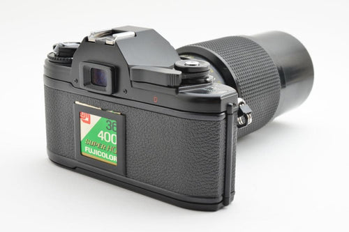 Nikon Slr Camera (Film) Em Nikkor 80-200Mm F4.5