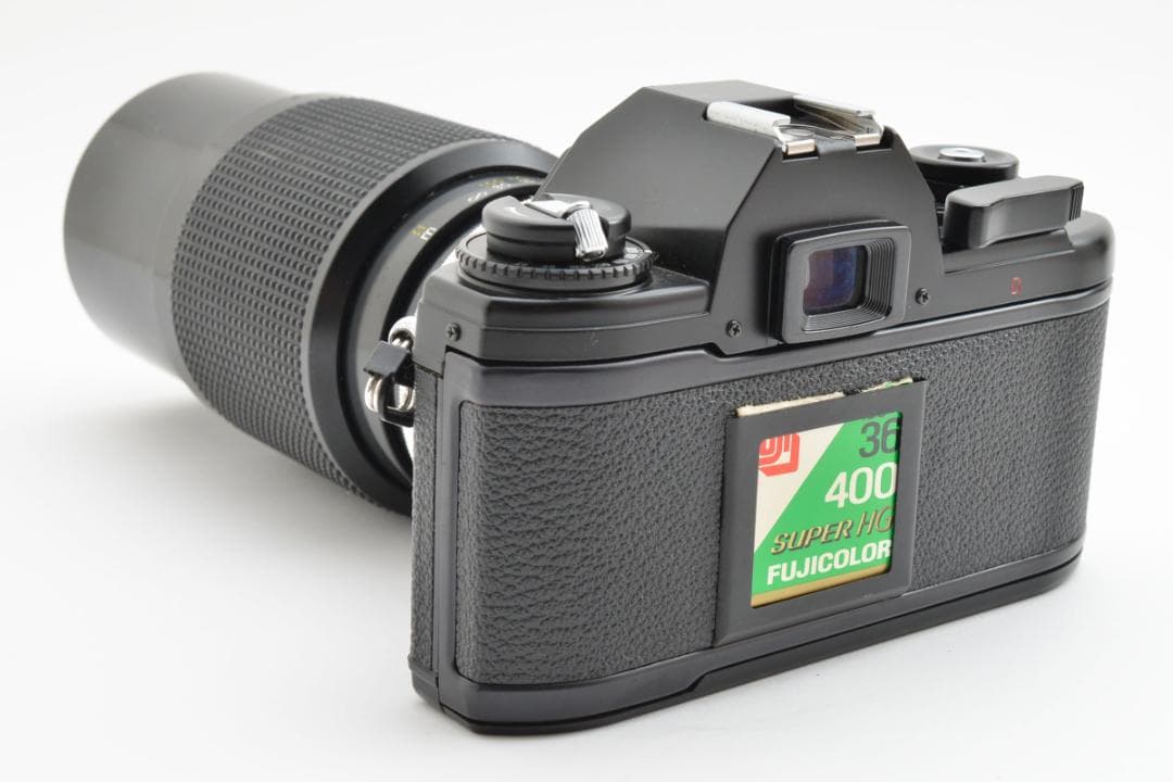 Nikon Slr Camera (Film) Em Nikkor 80-200Mm F4.5