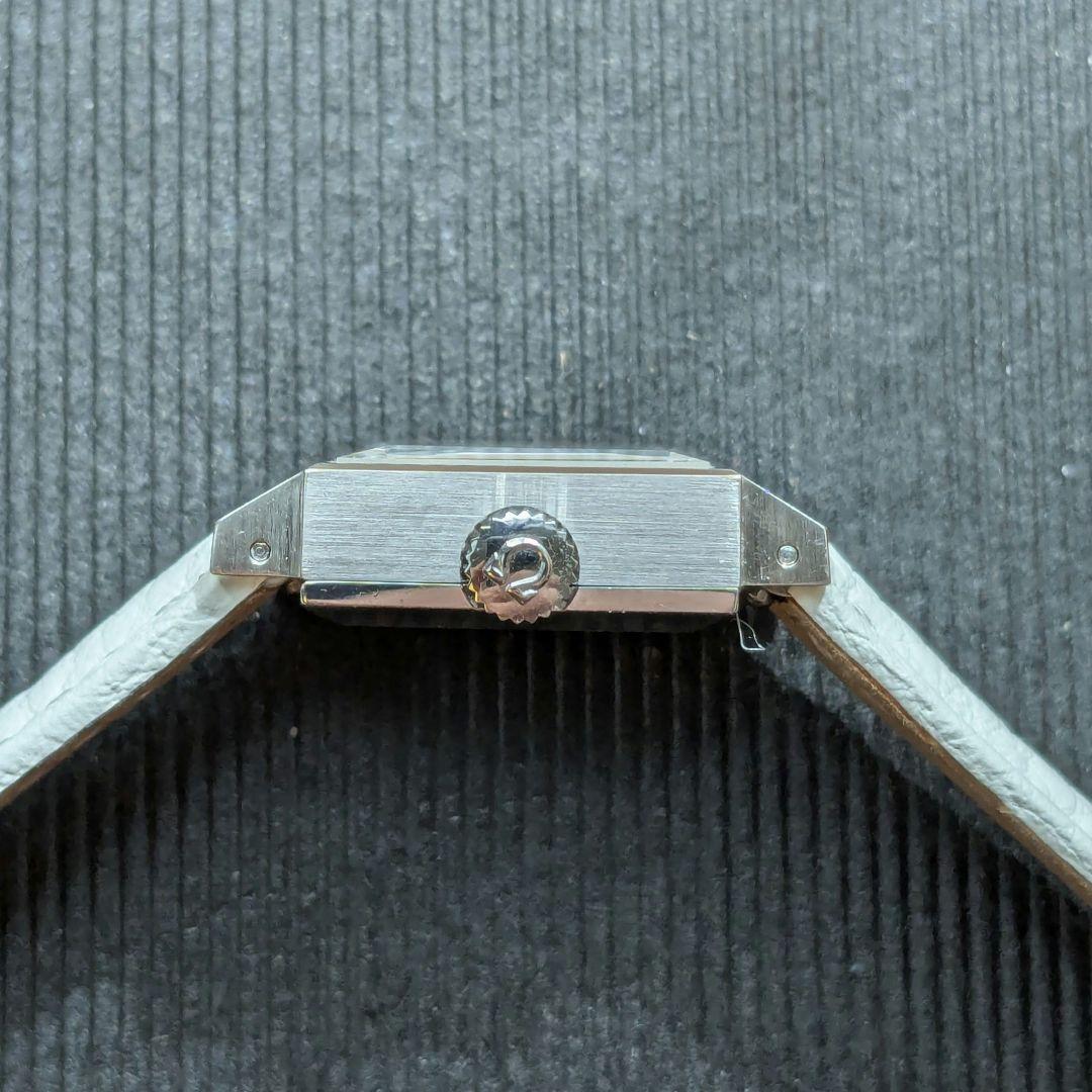 Omega Hand -Wound Clock Oh