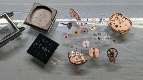 Omega Hand -Wound Clock Oh