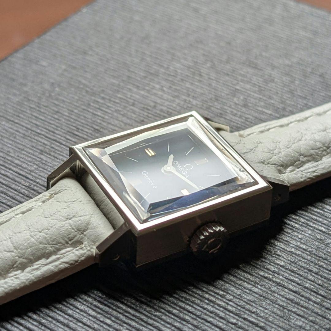 Omega Hand -Wound Clock Oh