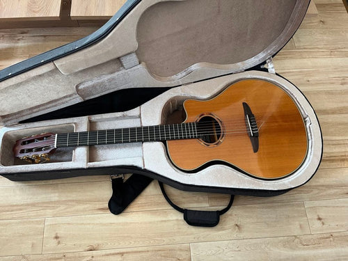 Classical Guitar Yamaha Ntx1200R