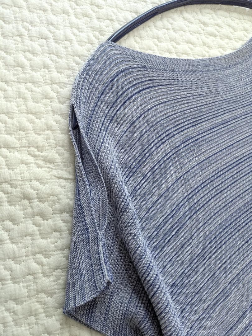 Issey Miyake Sleeveless 1325 22Ss Peek Link Knit