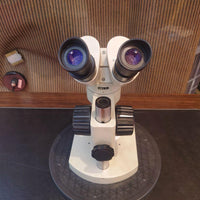 Microscopes Nikon Obj.2X