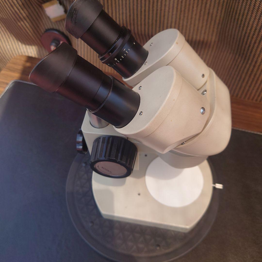 Microscopes Nikon Obj.2X