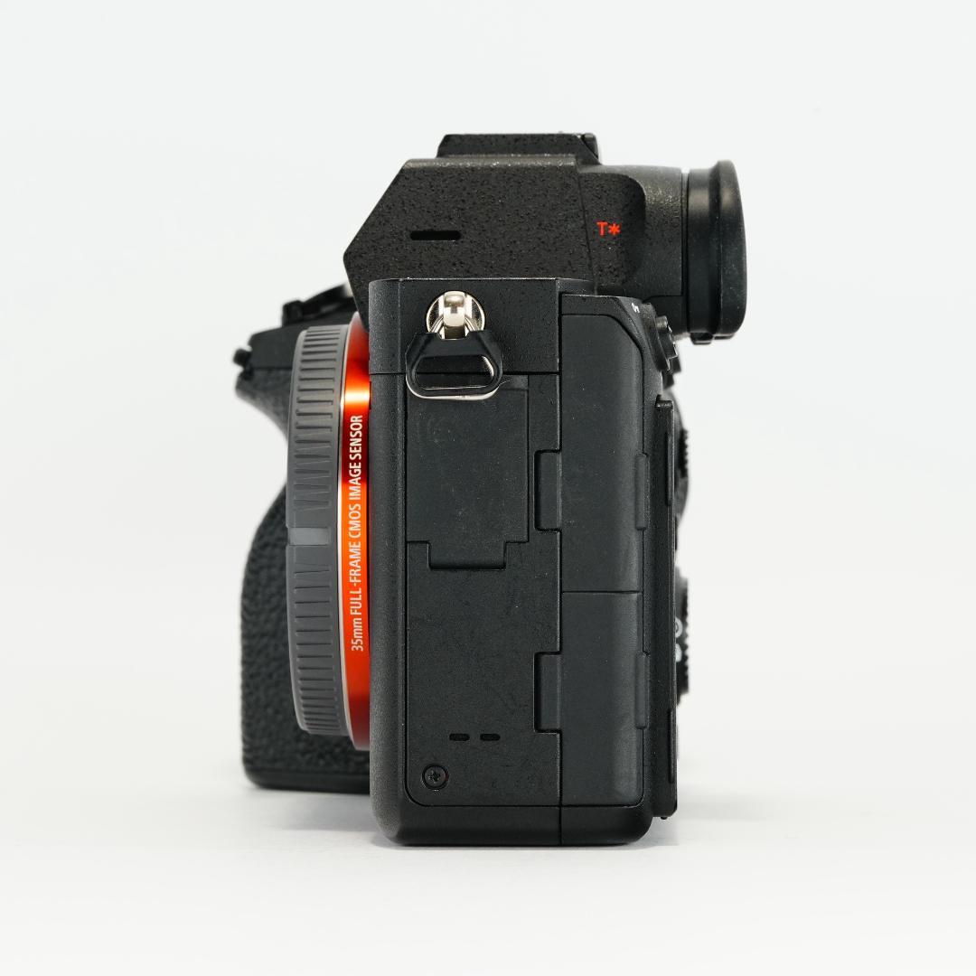 Sony Mirrorless Interchangeable Lens Cameras 7V? 7Riv 6100 767