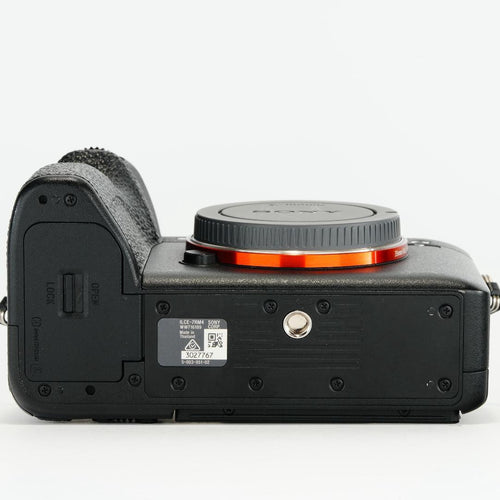 Sony Mirrorless Interchangeable Lens Cameras 7V? 7Riv 6100 767