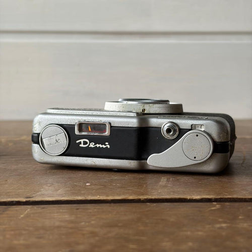 Canon Compact Camera (Film)