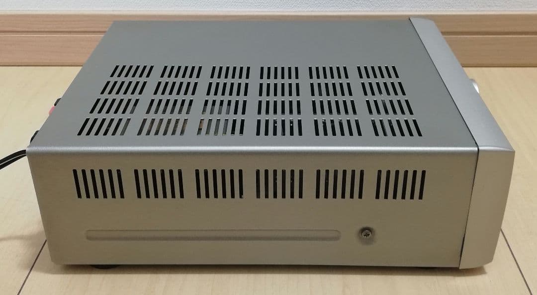 Onkyo Integrated Amplifiers A-905