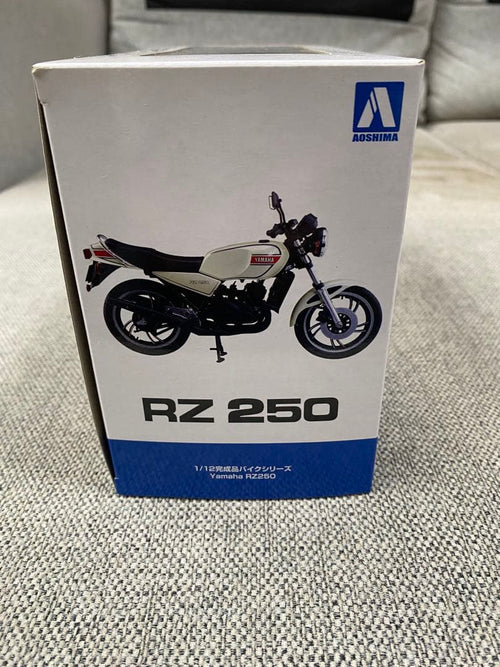 Motorcycles 1/12 Yamaha Rz250