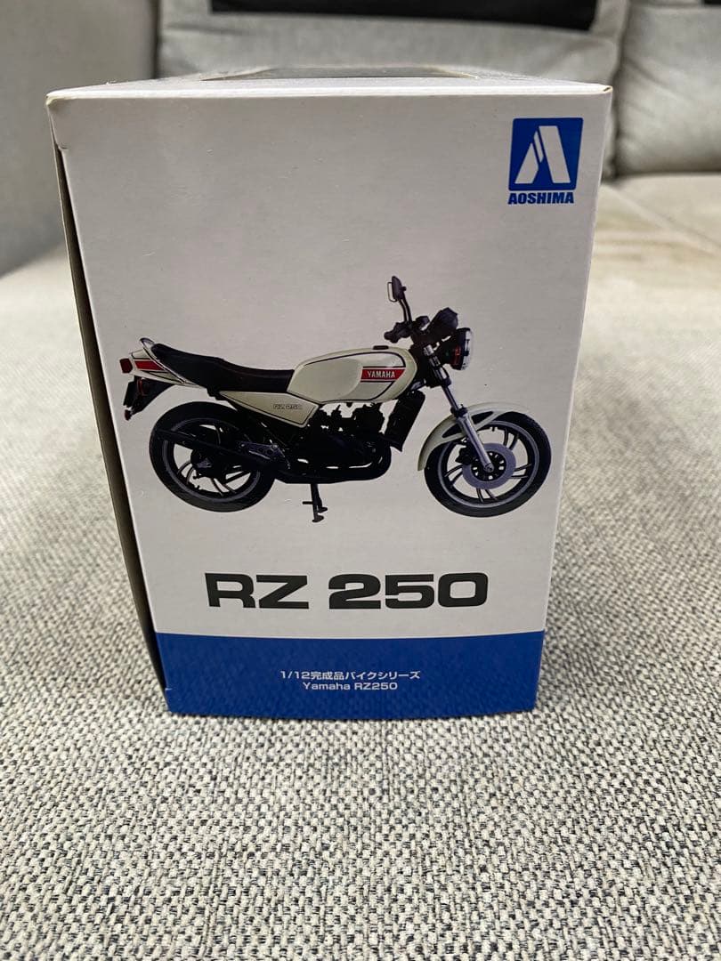 Motorcycles 1/12 Yamaha Rz250